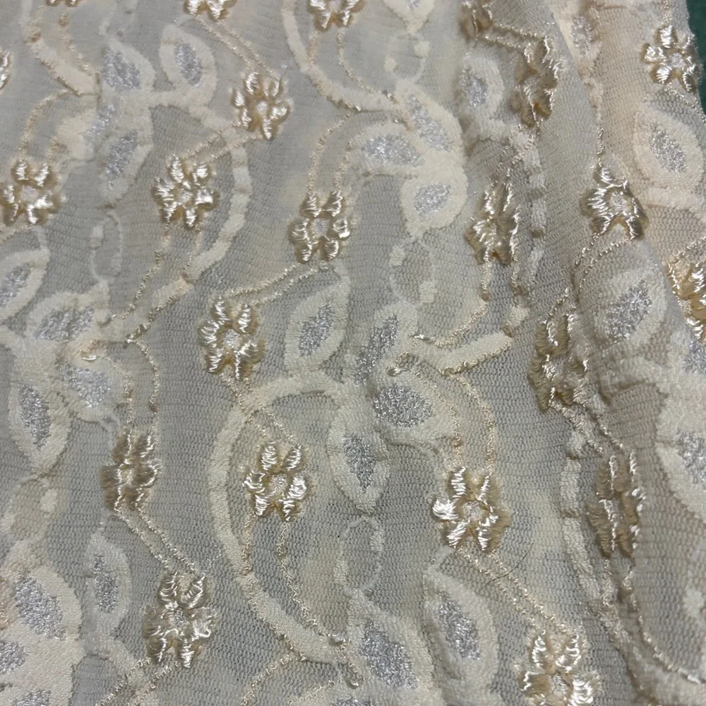 Vintage ivory lace nightgown by Claire Pettibone • Size XS • Pre-owned - Picture 3 of 8